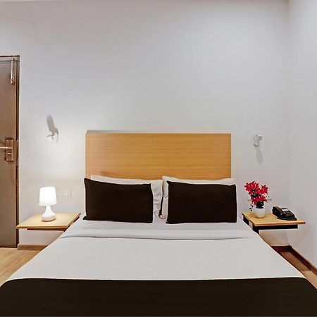 Townhouse Near Secunderabad Railway Station, Yashoda Hospital, Patny Centre Ngoại thất bức ảnh