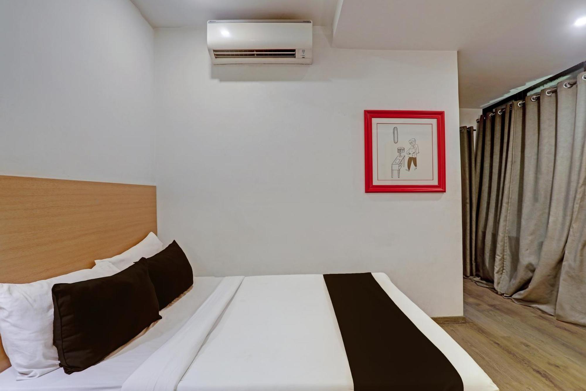 Townhouse Near Secunderabad Railway Station, Yashoda Hospital, Patny Centre Ngoại thất bức ảnh