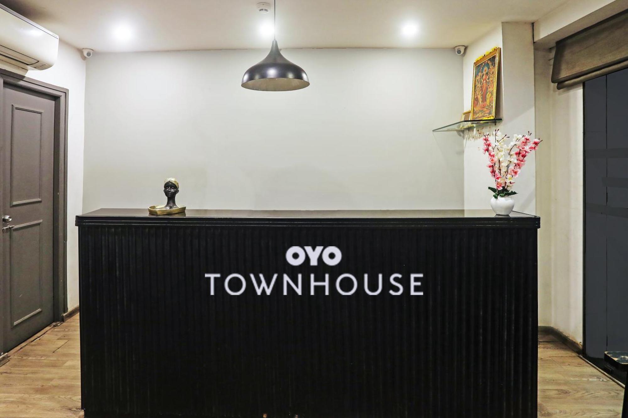 Townhouse Near Secunderabad Railway Station, Yashoda Hospital, Patny Centre Ngoại thất bức ảnh